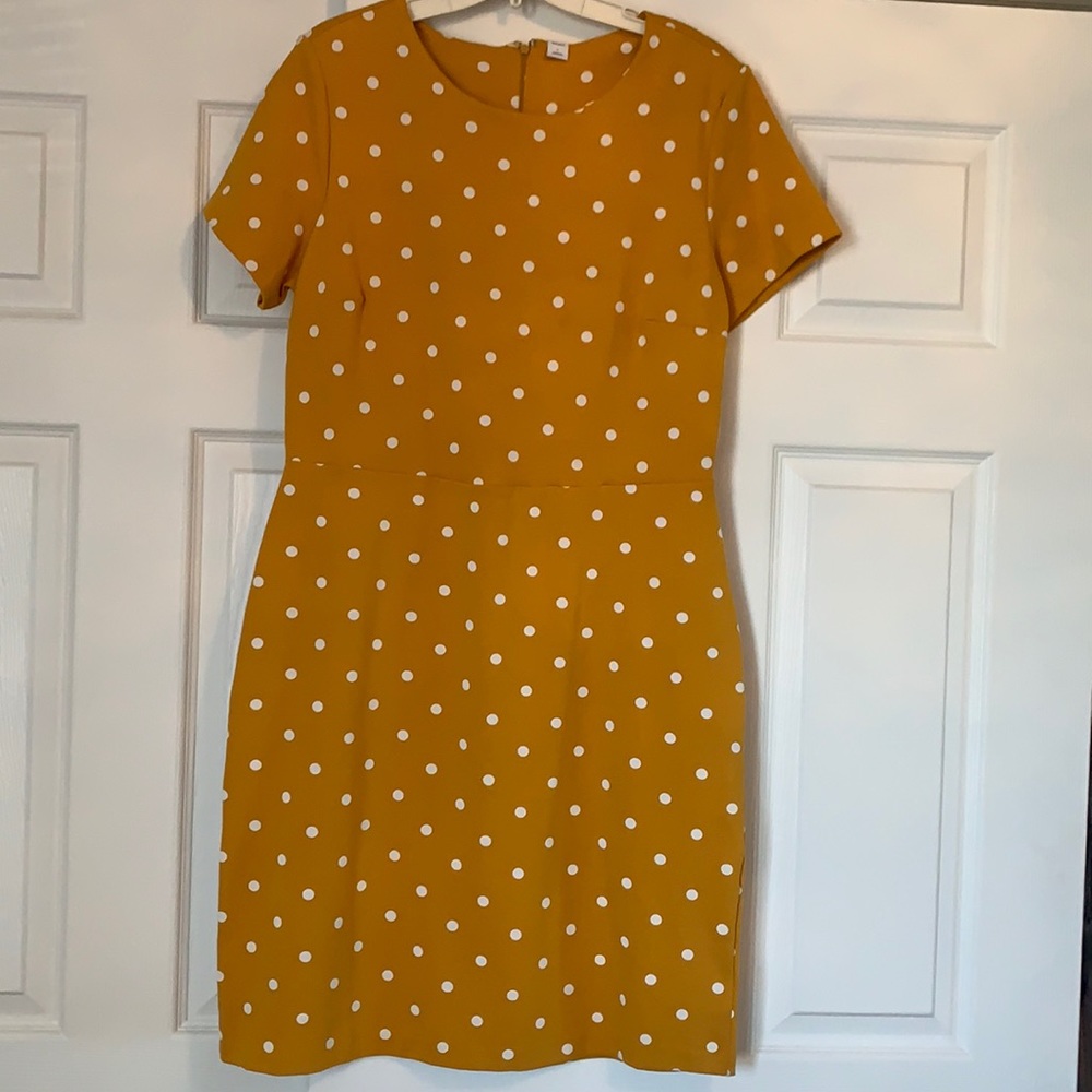 Women’s dress